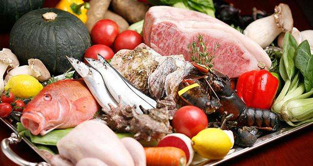 挑选食材不能“以貌取人”如何辨别真正优质食物的做法