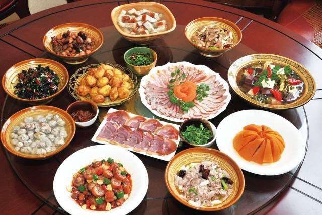 美食与美器应如何搭配