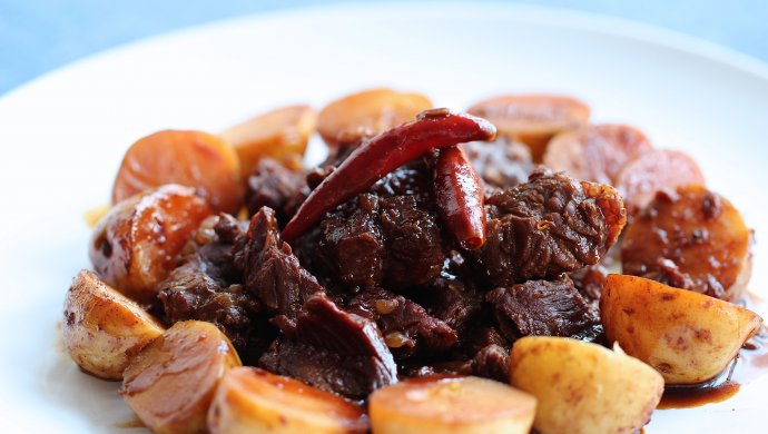 土豆烧牛肉