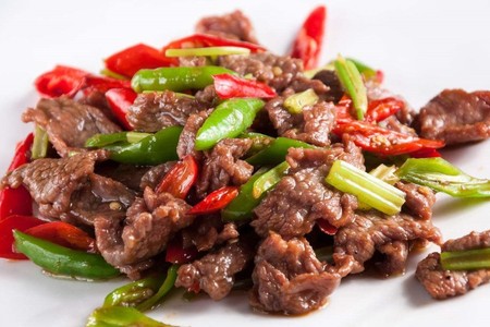 牛肉怎么炒比较嫩