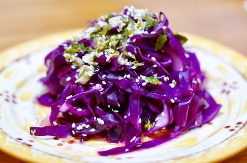 凉拌紫甘蓝需要焯水吗