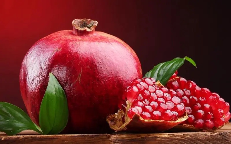 秋季皮肤干燥，多吃这8种水果