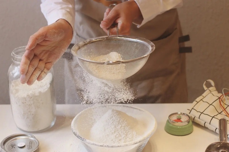 面粉过筛 面粉为什么要过筛
