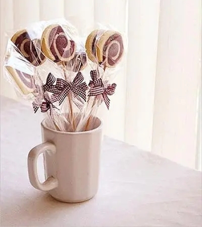 爱心曲奇棒棒糖的简易做法