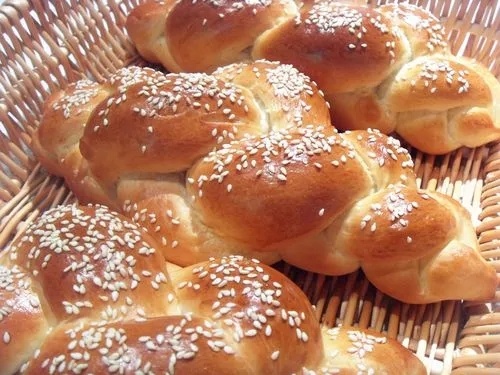 如何运用食用香精给面包和饼干加香