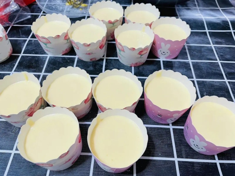 如何制作衬衫纸杯蛋糕
