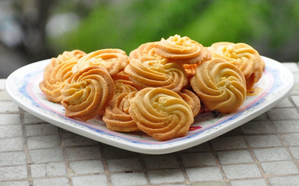 酥的掉渣的黄油曲奇怎么做？