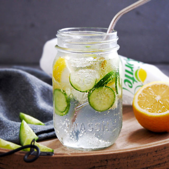 皱纹初现，保养皮肤吃什么好？