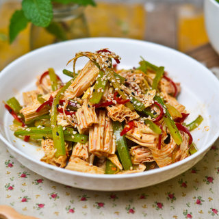 推荐三种腐竹营养吃法