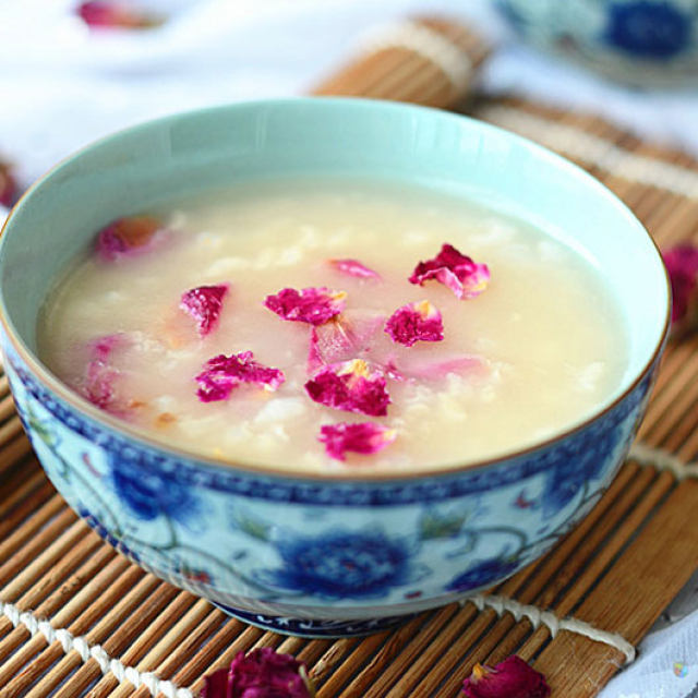 夏天吃什么水果能护肤？