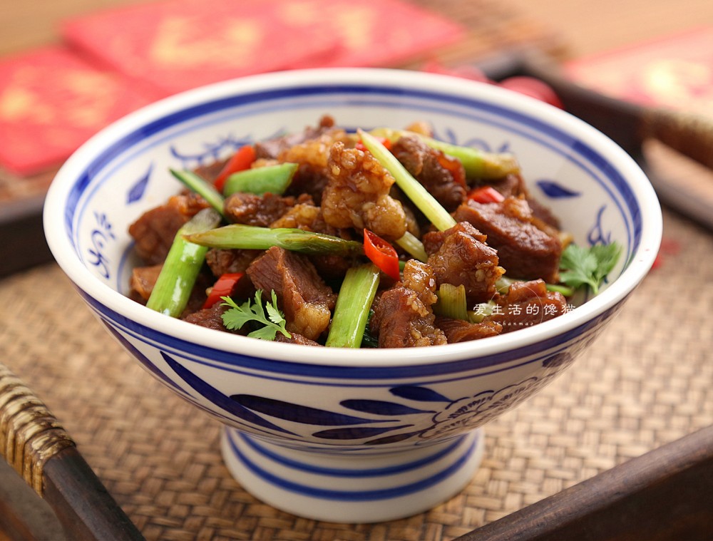 香焖牛腩的做法
