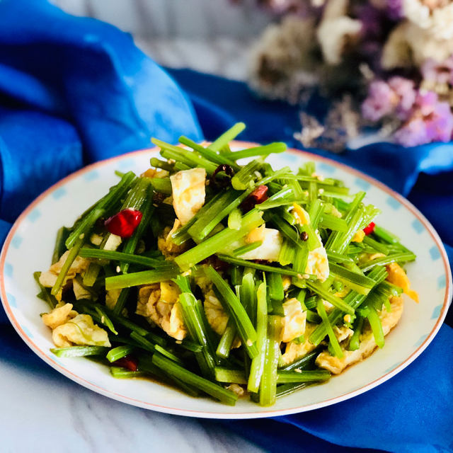 “三高”人群越来越多，吃什么减轻高血压？