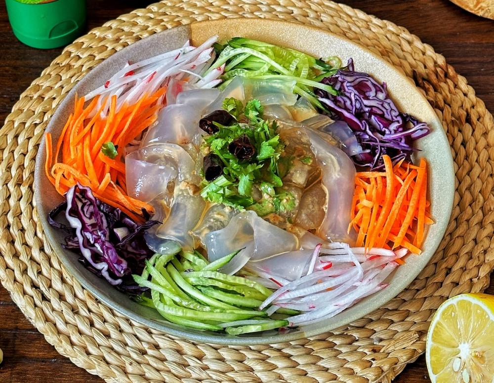 好身材吃出来-五彩拌拉皮的做法