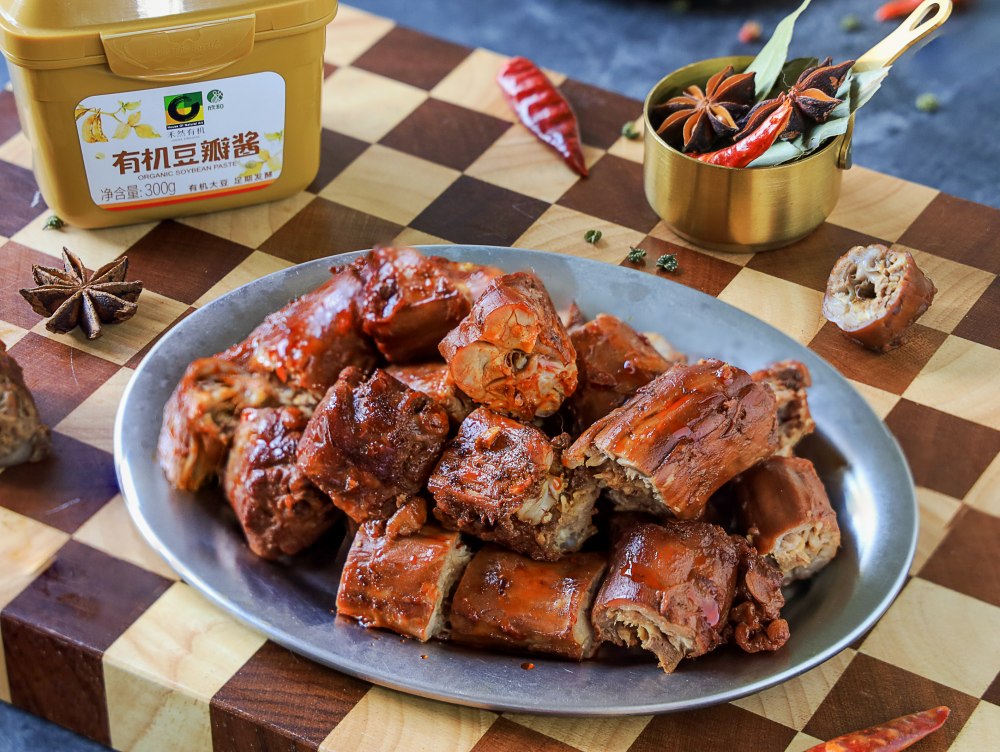 自制卤鸭脖的做法