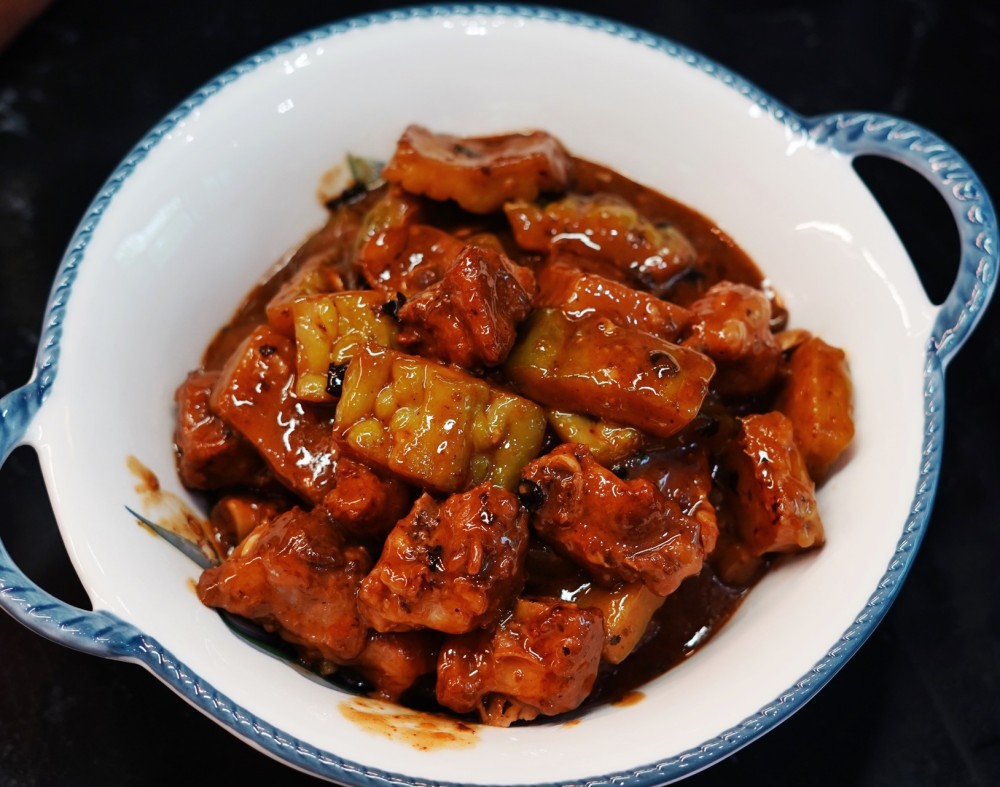 豉汁苦瓜焖排骨的做法