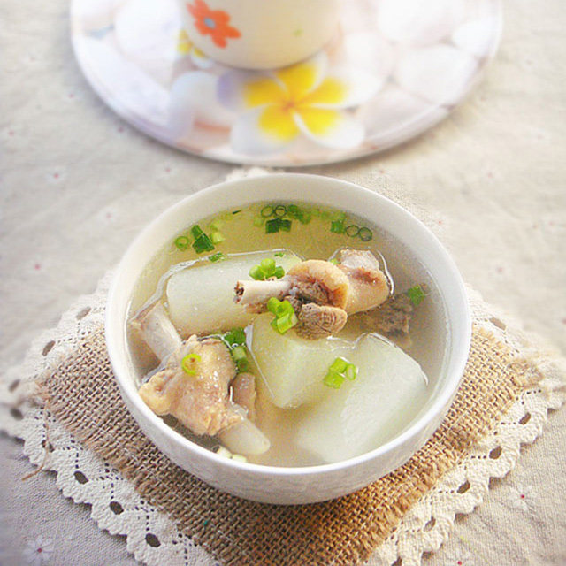 夏季护肝，吃什么好？