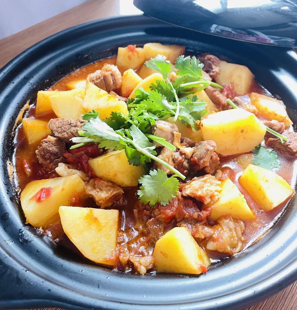 西红柿土豆牛腩的做法