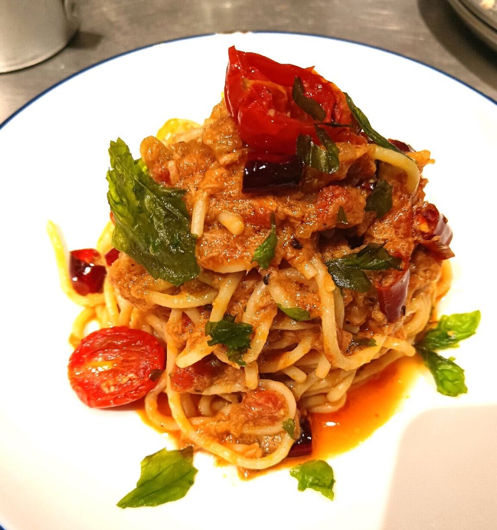 辣金枪鱼意面的做法