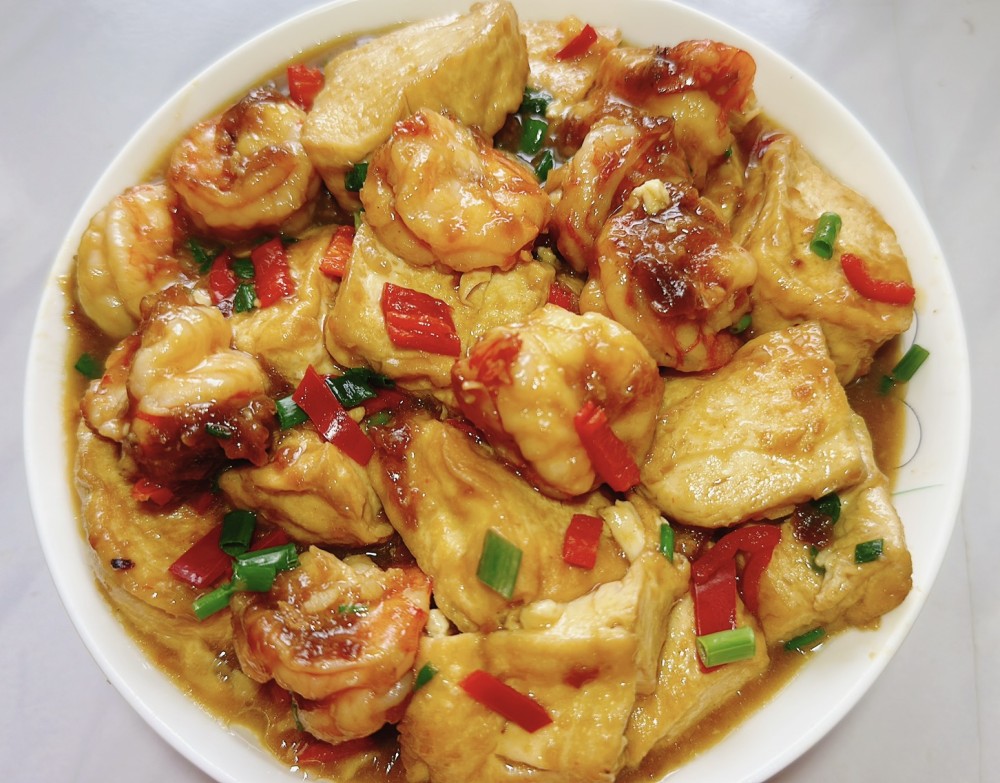 豆腐焖大虾的做法