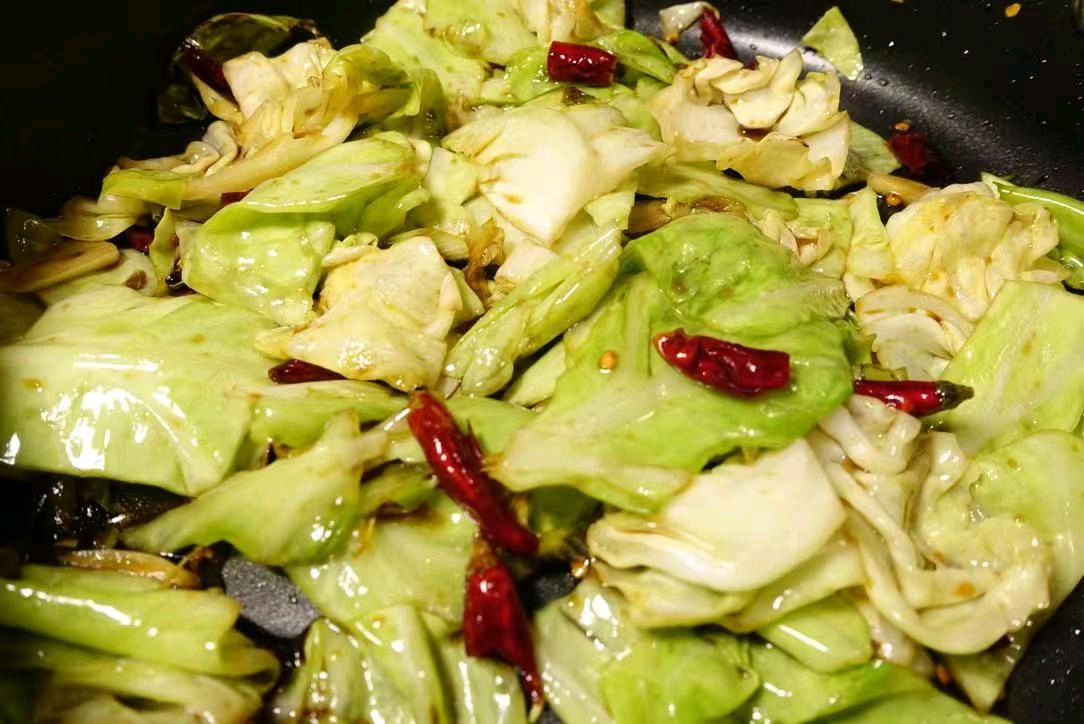 手撕包菜的做法