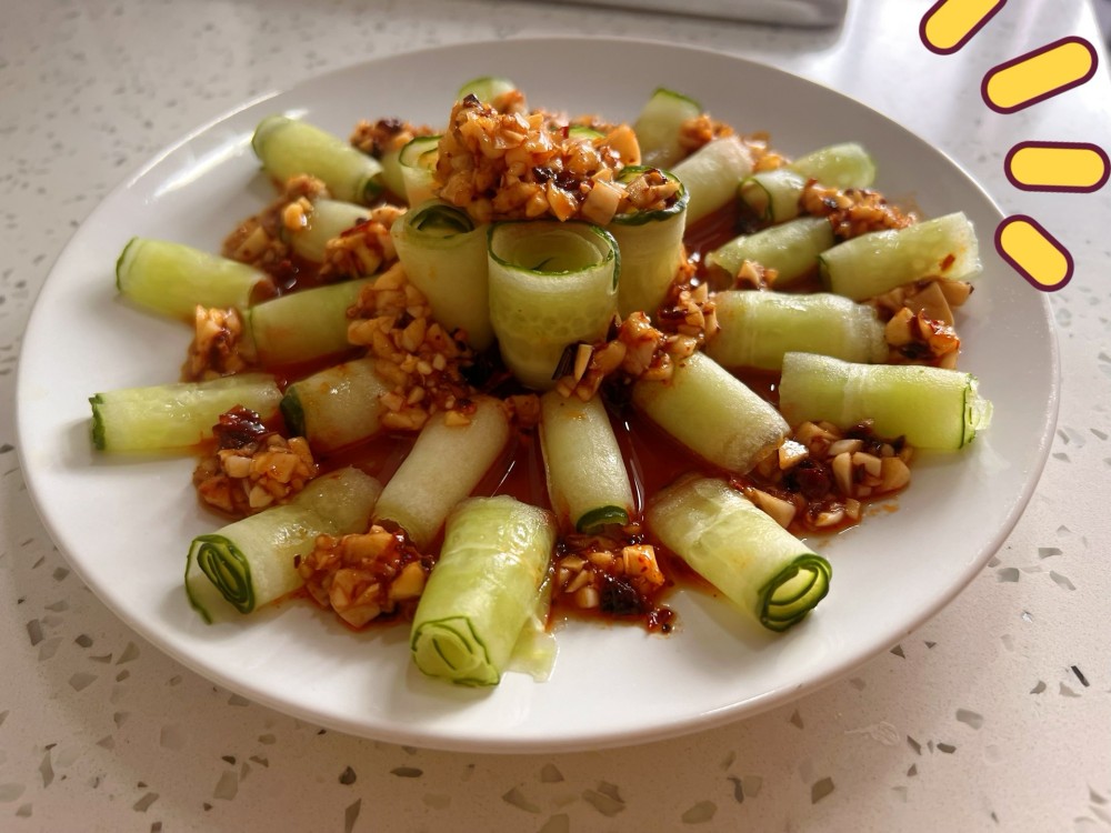 凉拌黄瓜卷的做法