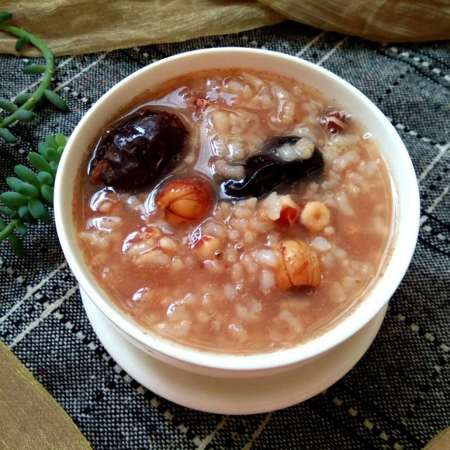 脾胃不好，养胃粥喝起来