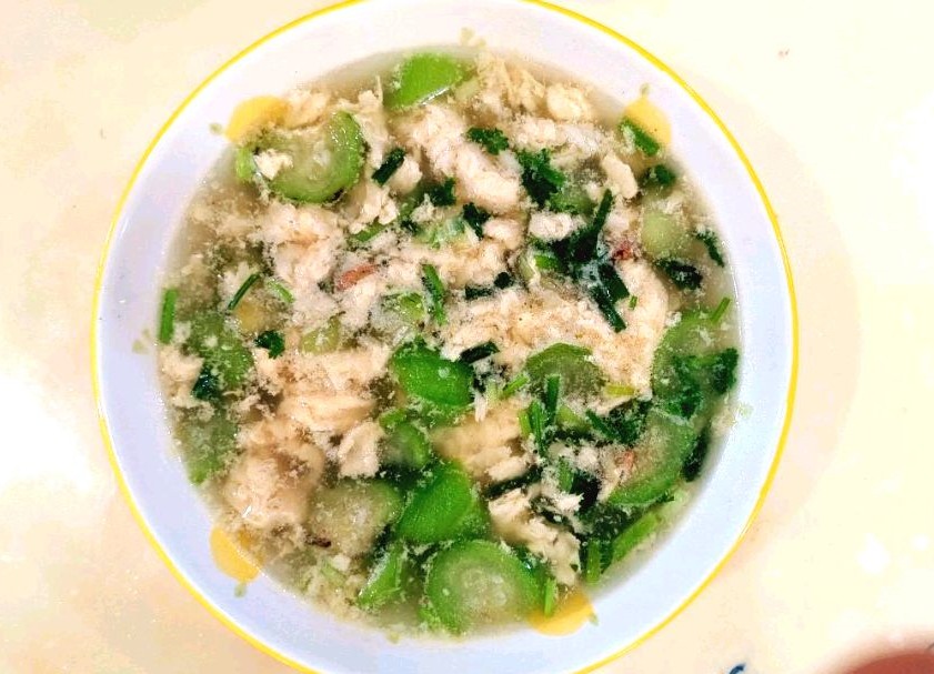 雪花丝瓜蛋汤（无香油，饭店版，调料只用盐，非清淡版）的做法