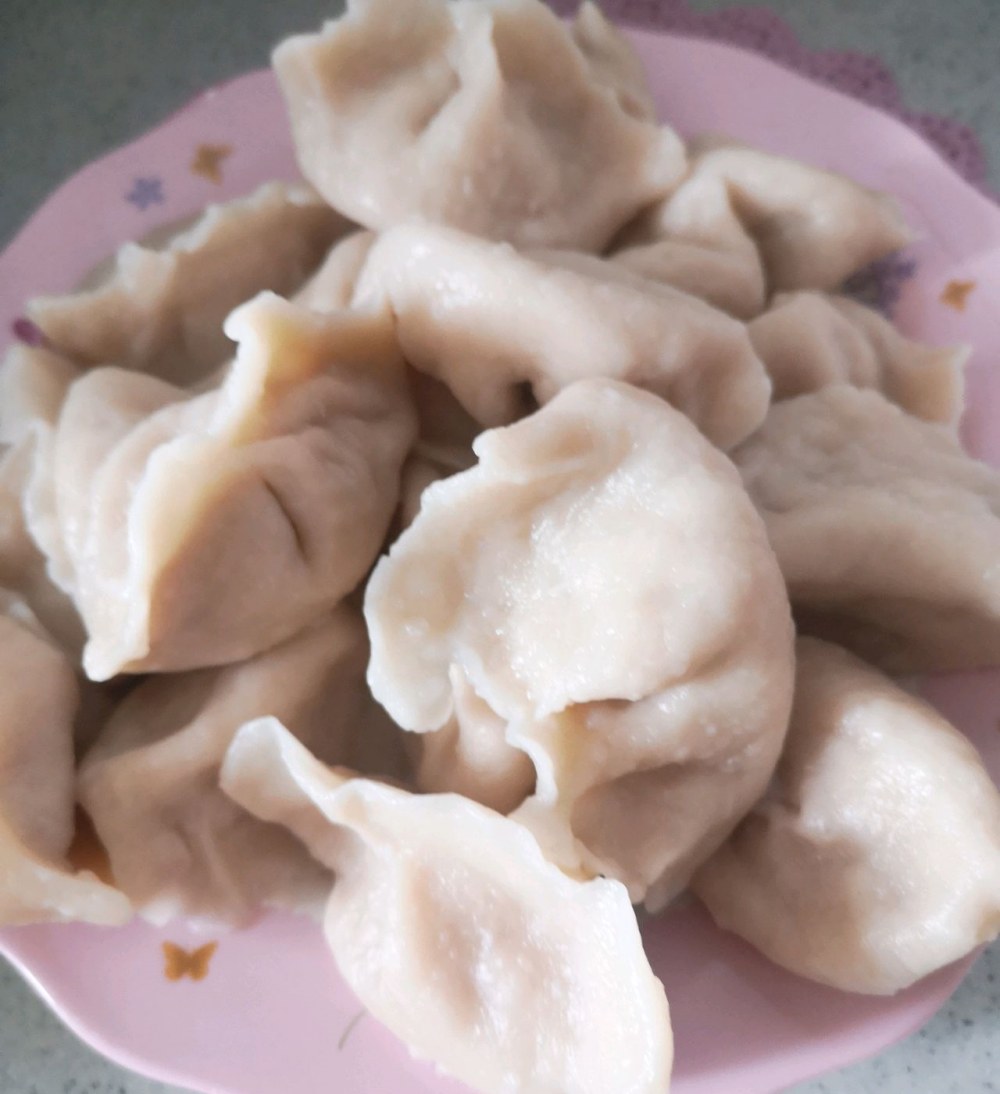 芹菜肉馅饺子的做法