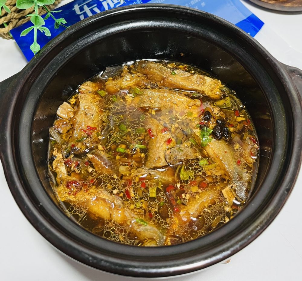 豆豉焖鲳鱼煲的做法