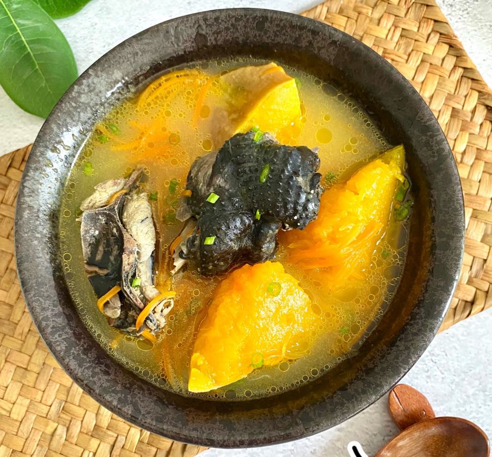 胡萝卜南瓜乌鸡汤