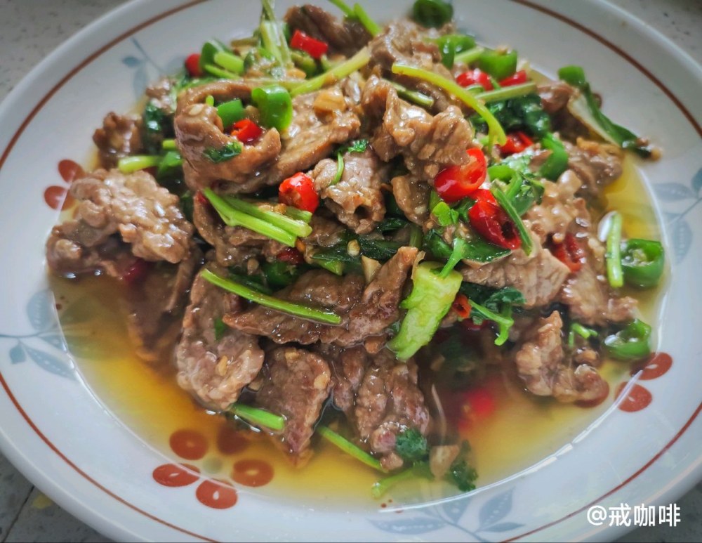 两碗饭打底｜小炒黄牛肉的做法