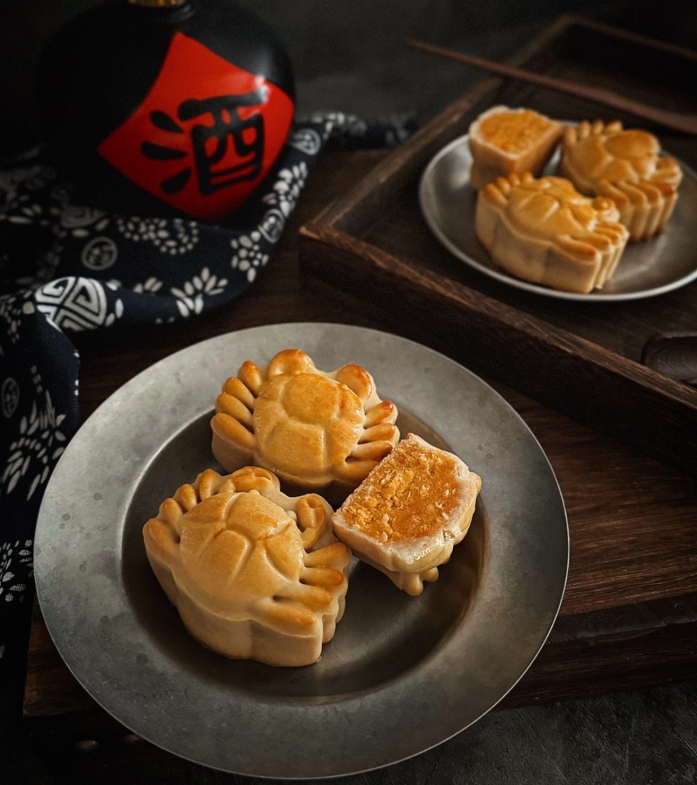 金沙肉松月饼的做法