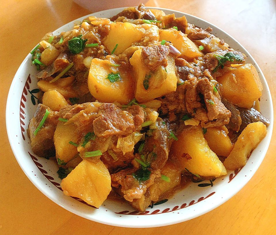 不放一滴盐的酱烧茄子土豆的做法