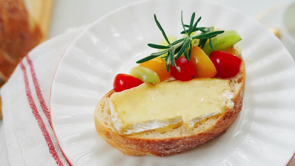 番茄布里奶酪的做法