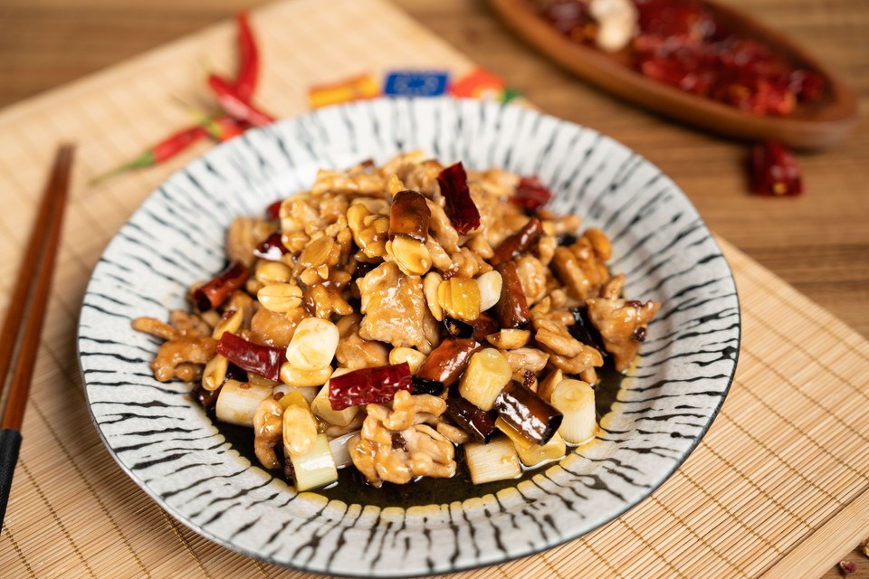 宫保欧洲猪肉花的做法