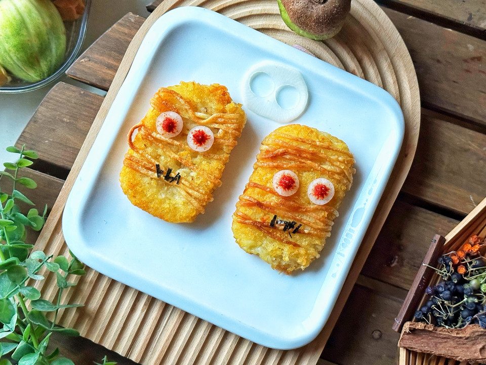 万圣节之红眼木乃伊薯饼的做法