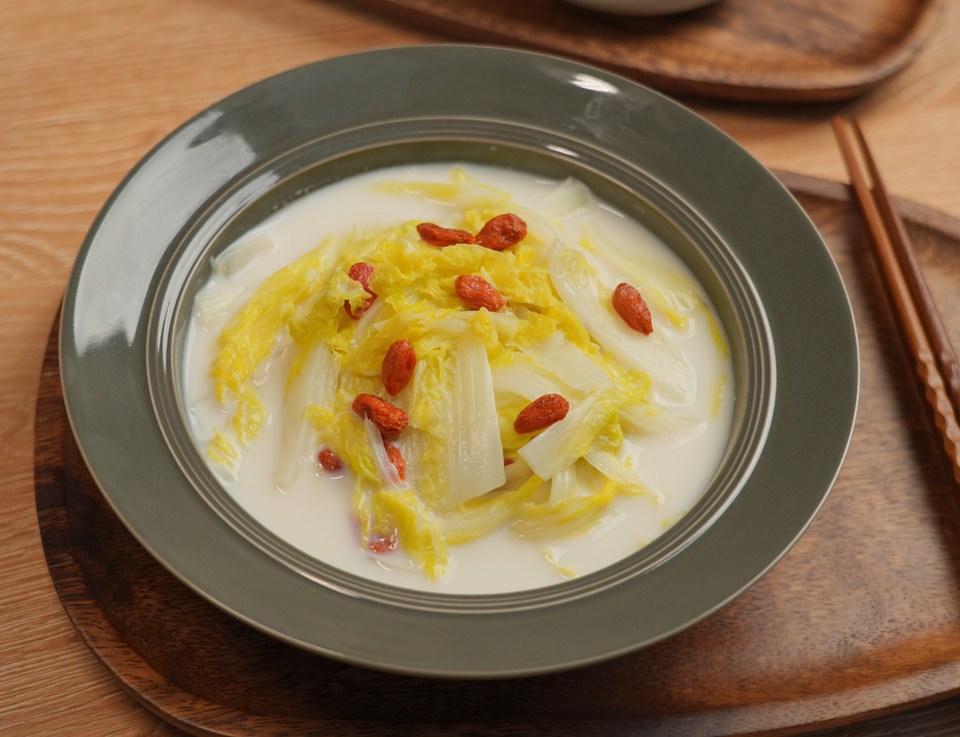 牛奶娃娃菜的做法