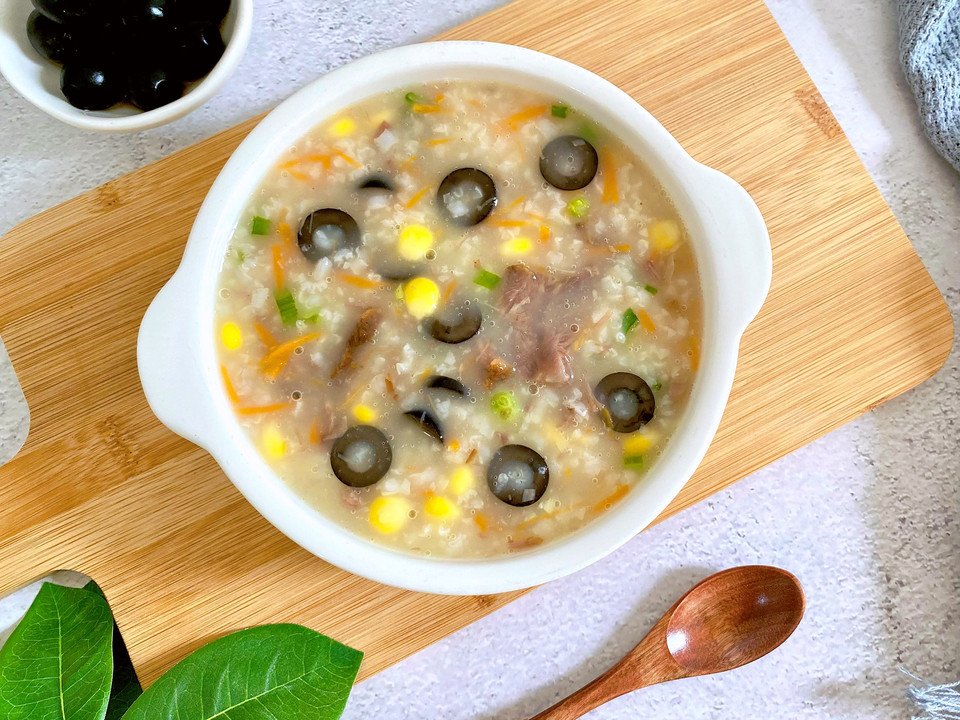 黑橄榄牛肉粥