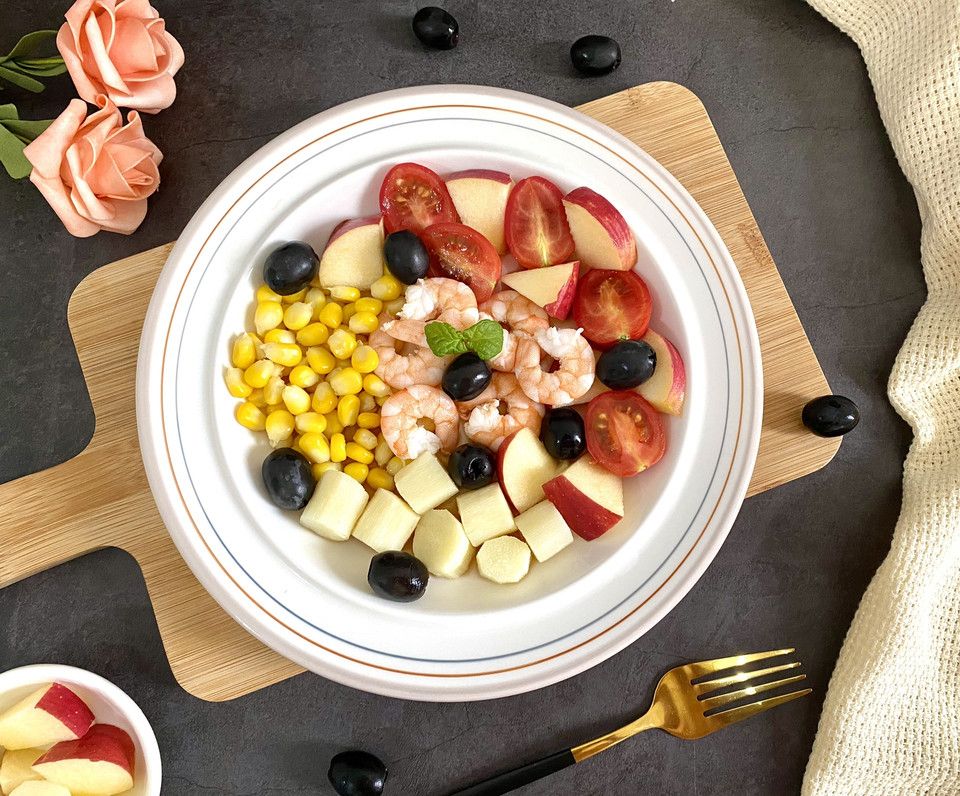 西班牙黑橄榄虾仁沙拉的做法