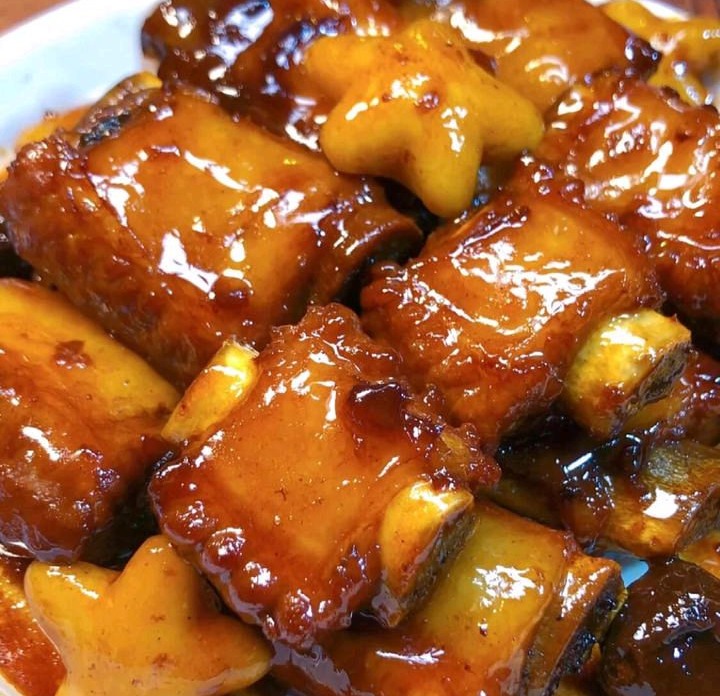 话梅排骨的做法