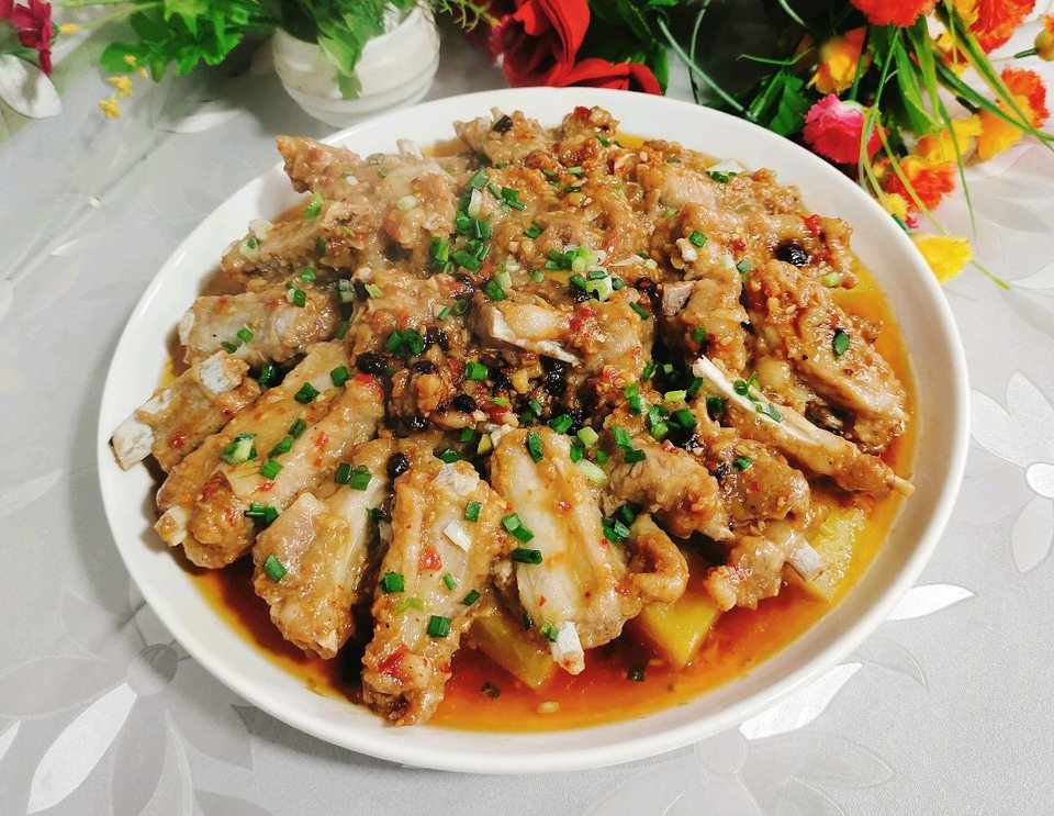 蒜香南瓜蒸排骨的做法