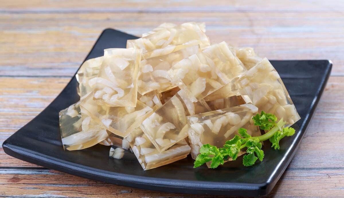 猪皮冻最新的制作方法与配方解决皮冻制作三大问题