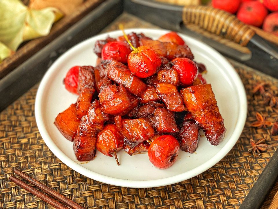 山楂红烧肉的做法