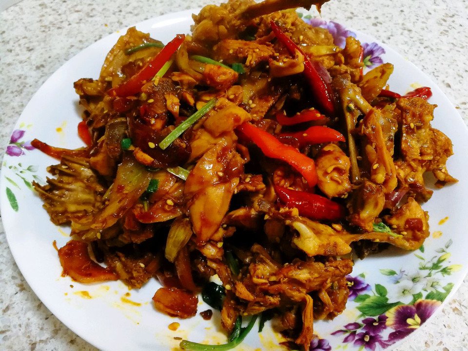 辣炒鸡架--沈阳特色的做法