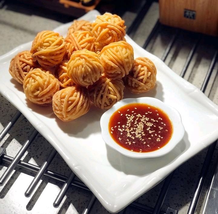 糖醋黄金绣球的做法