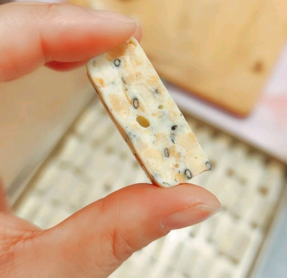 椰香牛轧糖的做法