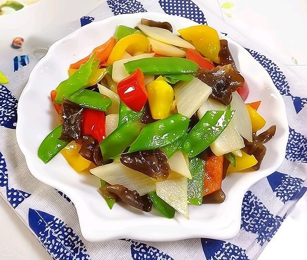 肠胃不好的，6种食物少吃点的做法