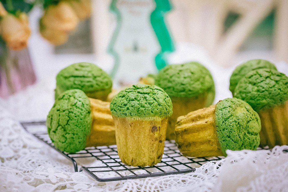 抹茶蜜红豆墨西哥酱蘑菇头面包的做法