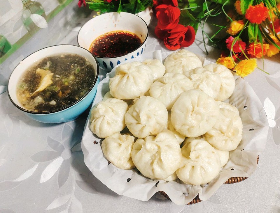 鲜肉小笼包的做法