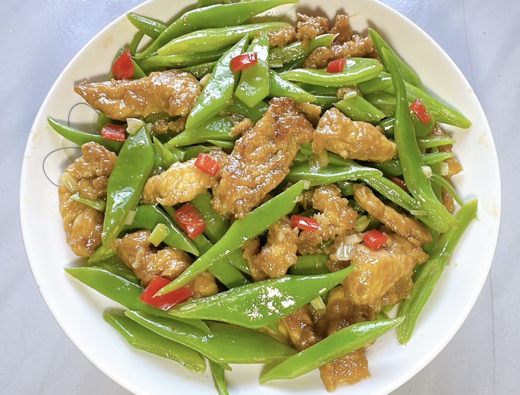 刀豆炒鸡胸肉的做法